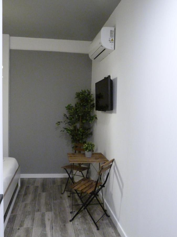 Ferienwohnung Intimo Y Acogedor "Algunos" Con Banera Hidromasaje Valencia Exterior foto